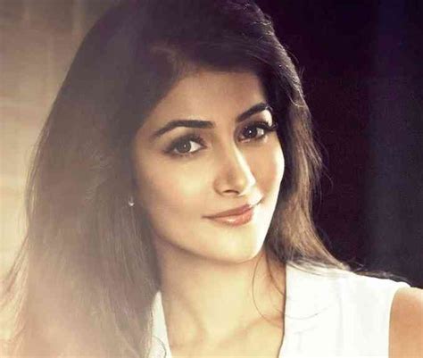 pooja hegde age marriage|Pooja Hegde Height, Age, Biography, Marriage, Net。